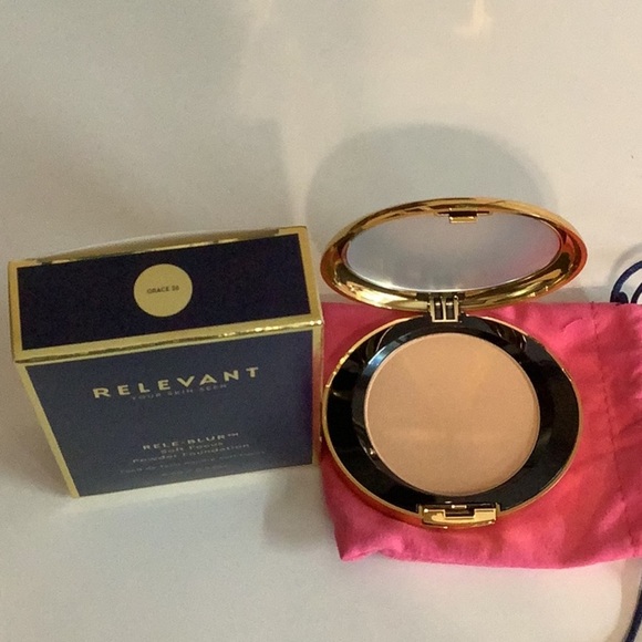 Relevant Grace 26 Rele-Blur Soft Focus Powder Foundation New In Box - Picture 4 of 4